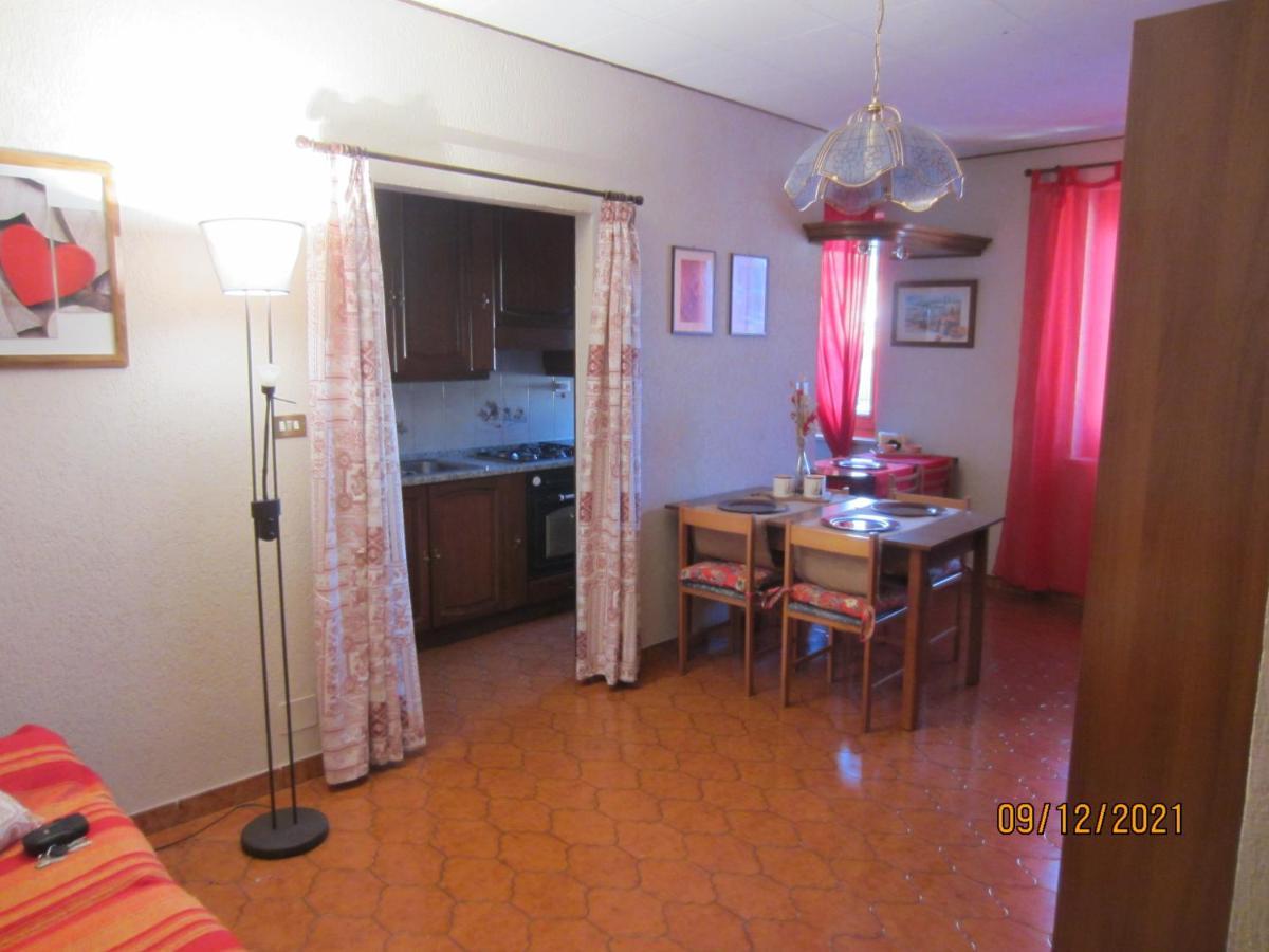 Casa Lucy Appartement Aosta Buitenkant foto